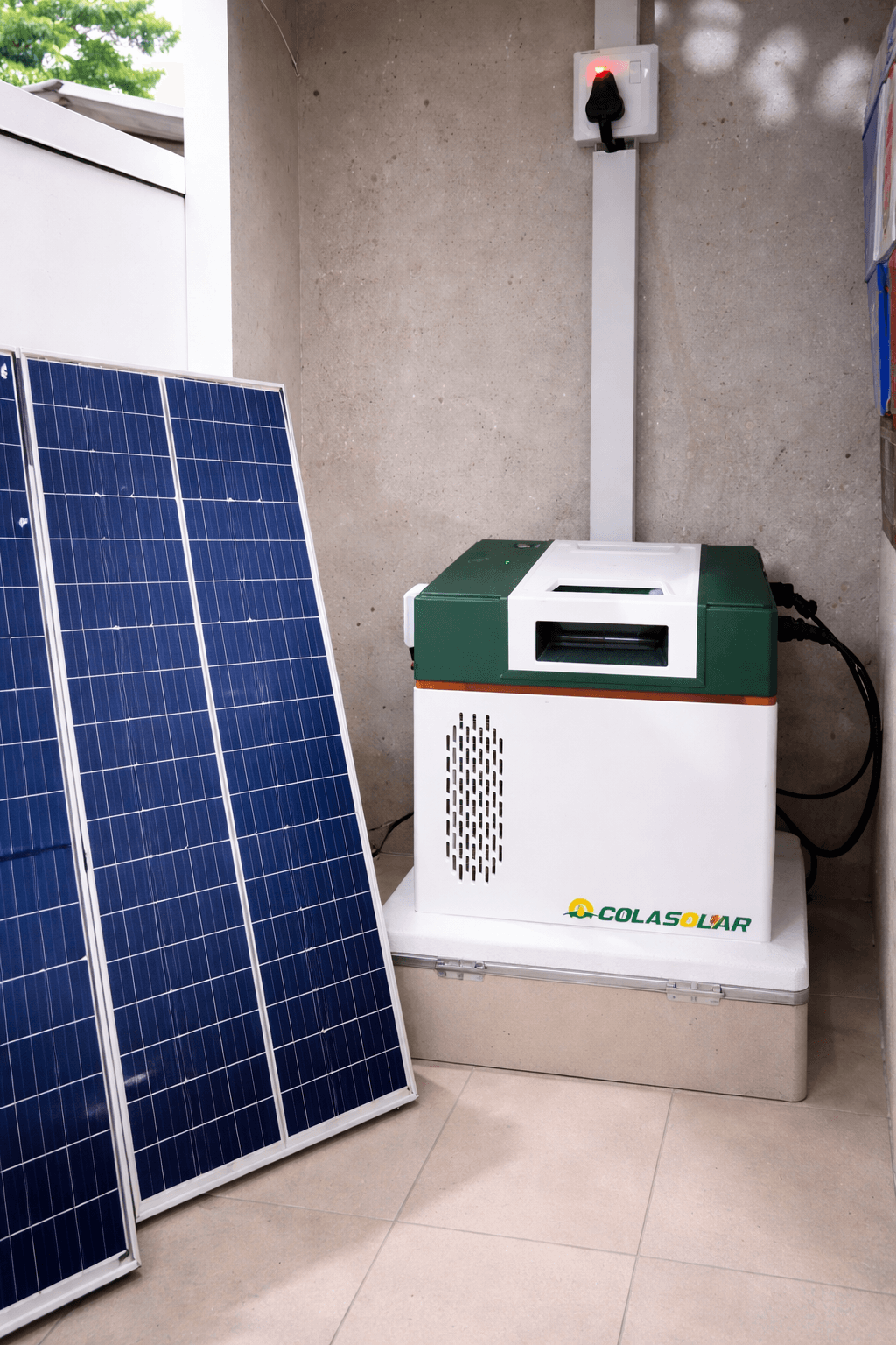 No Fuel. No Noise. Just 24/7 Power β ColaSolar 2kWh Solar Generator. with panels , Accessories & installation